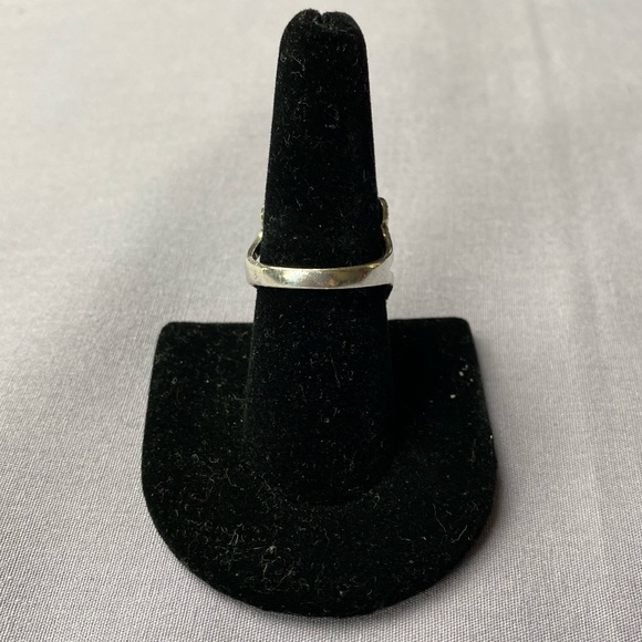 Vintage Sterling Marcasite Butterfly Ring - Picture 3 of 5